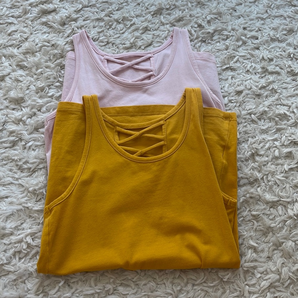 2 girls fitted tank tops, old navy size 10-12